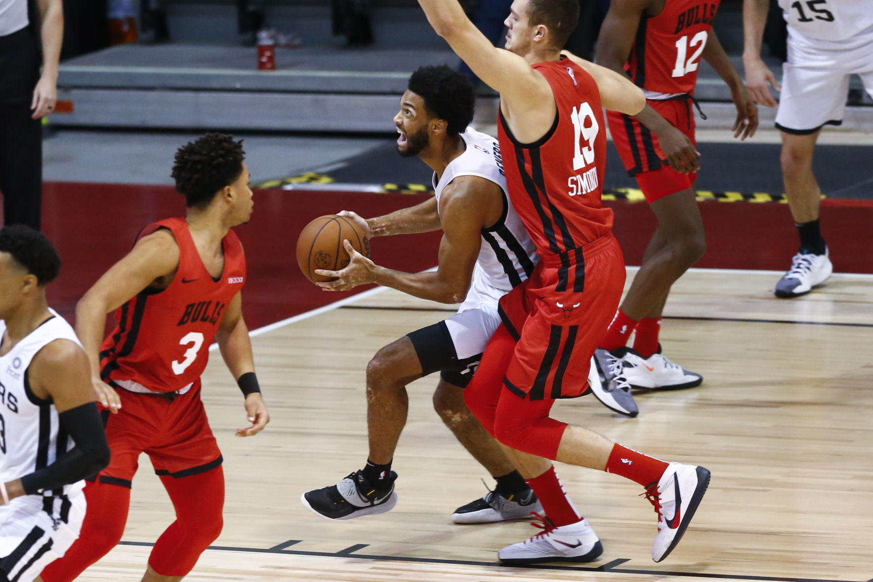 Bulls Spurs Basketball